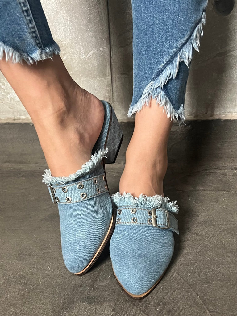 Belted Denim Short Heels Mule - Mii