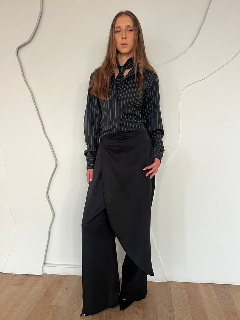 Black Contour Wrap Pants - Mii