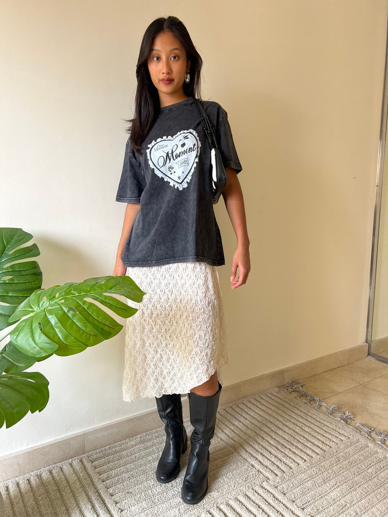 Black One Moment T-Shirt - Mii