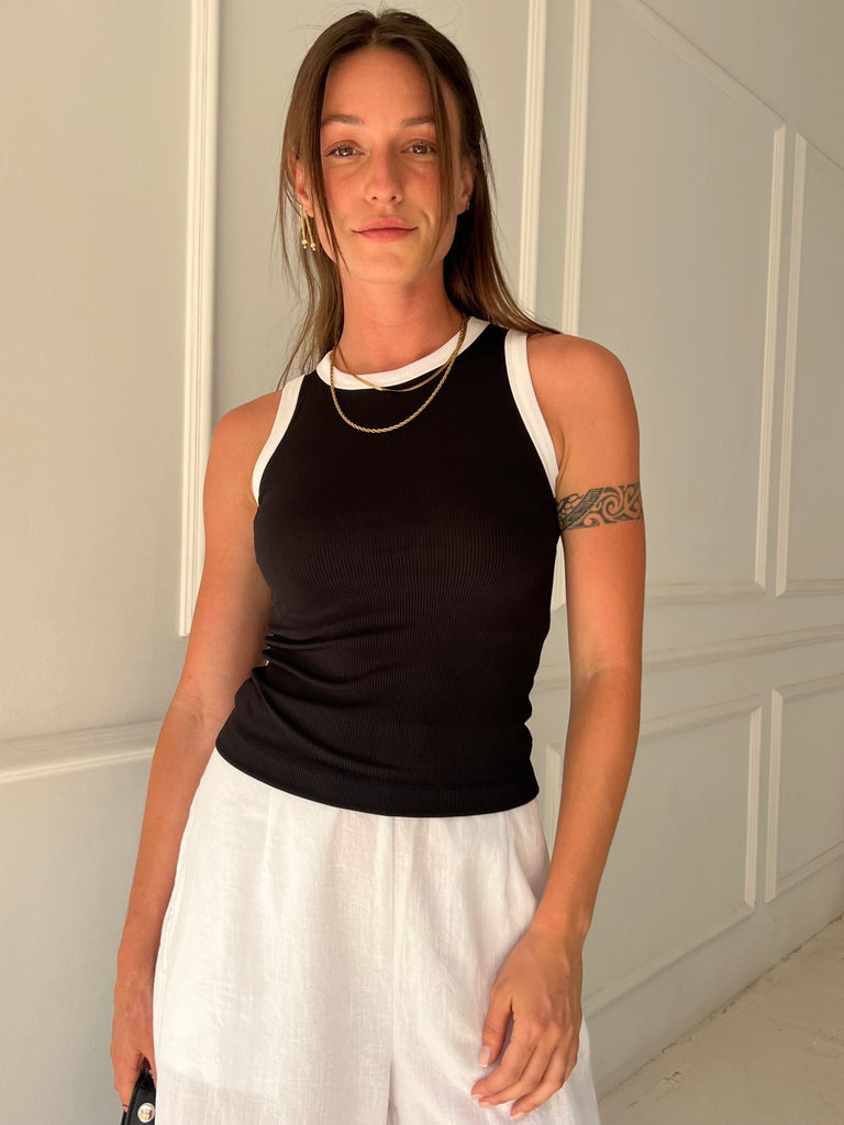 Black Ribbed Sleeveless top - Mii