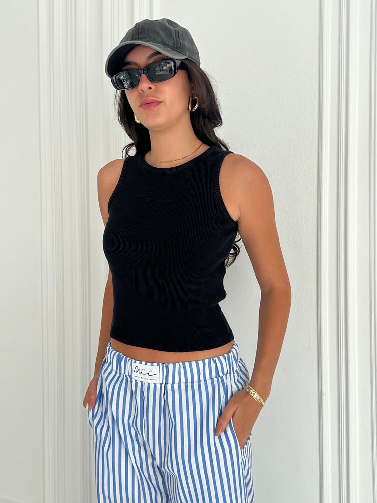 Black Round Neck Ribbed Top - Mii