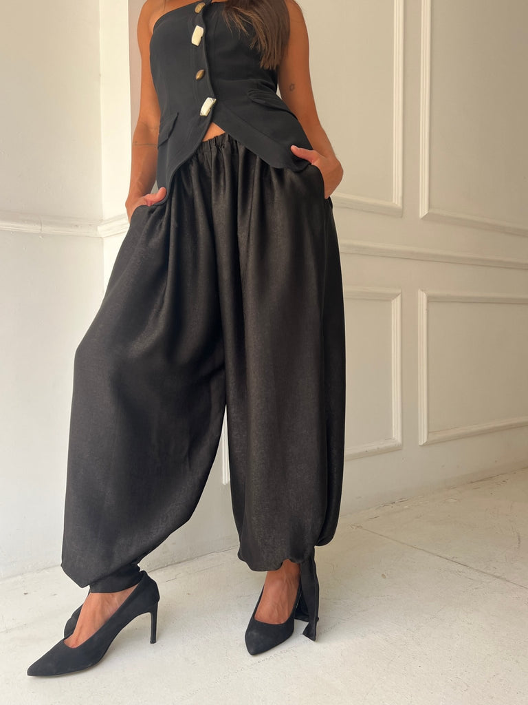 Black Satin Balloon Pants - Mii
