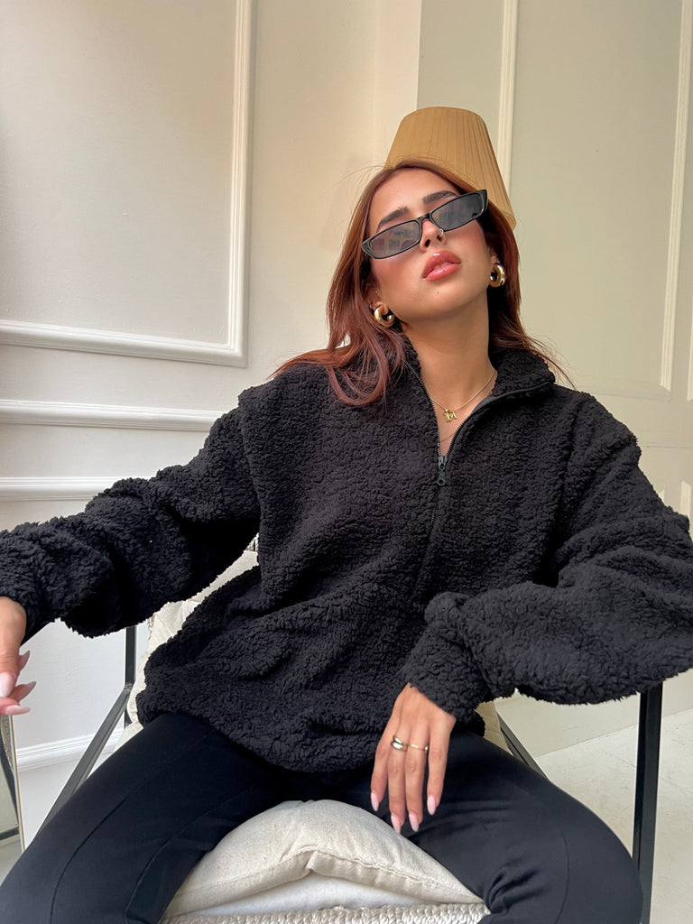 Black Teddy Sweatshirt - Mii