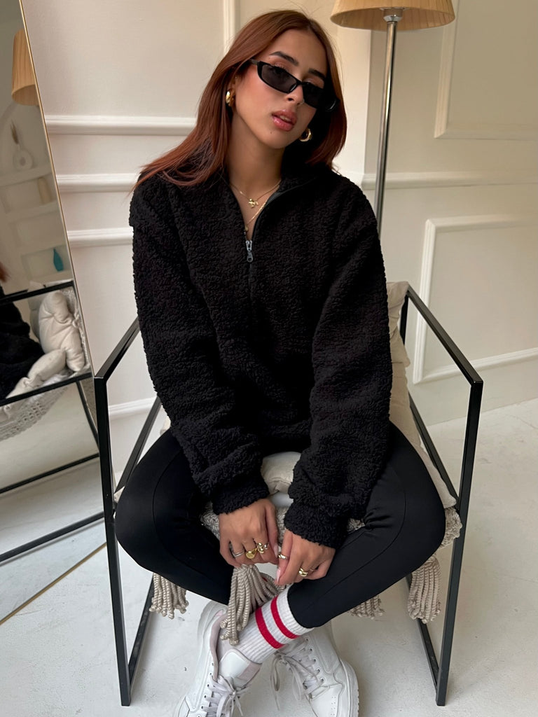 Black Teddy Sweatshirt - Mii