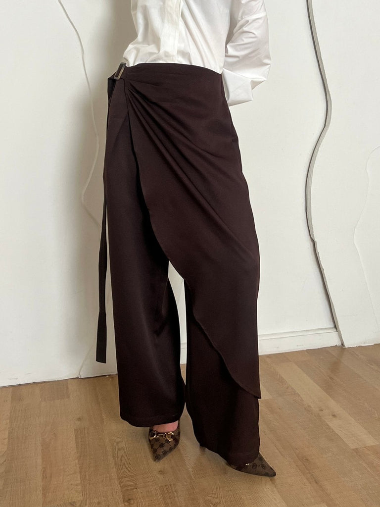 Brown Contour Wrap Pants - Mii