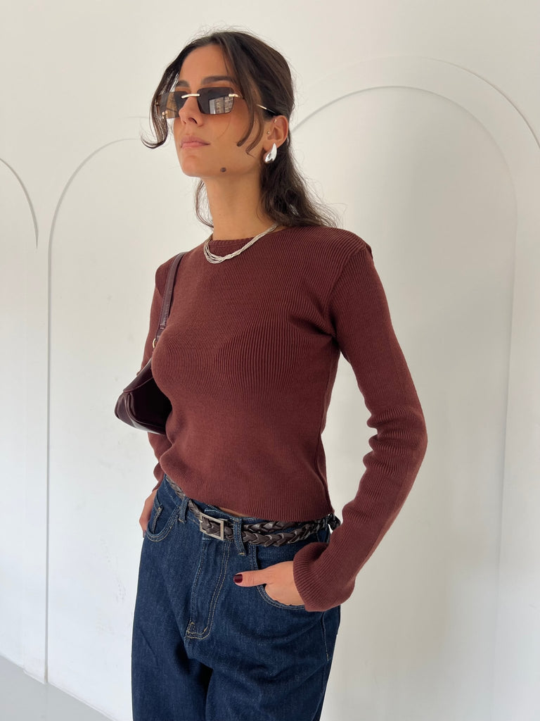 Brown Round Basic Top - Mii