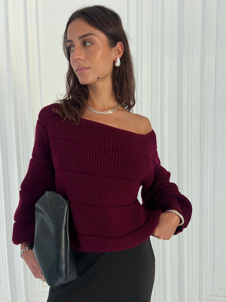 Burgundy Pumped Pullover - Mii