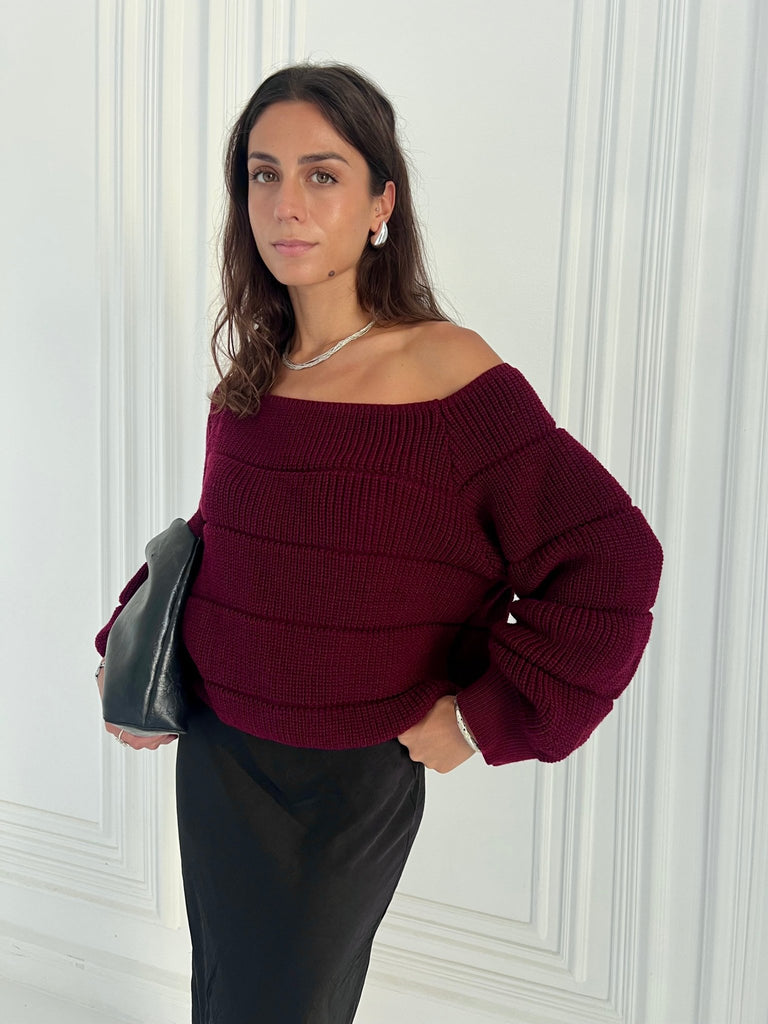 Burgundy Pumped Pullover - Mii