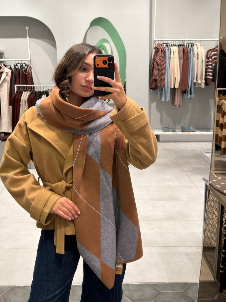 Cafe X Grey Argyle Knit Scarf - Mii