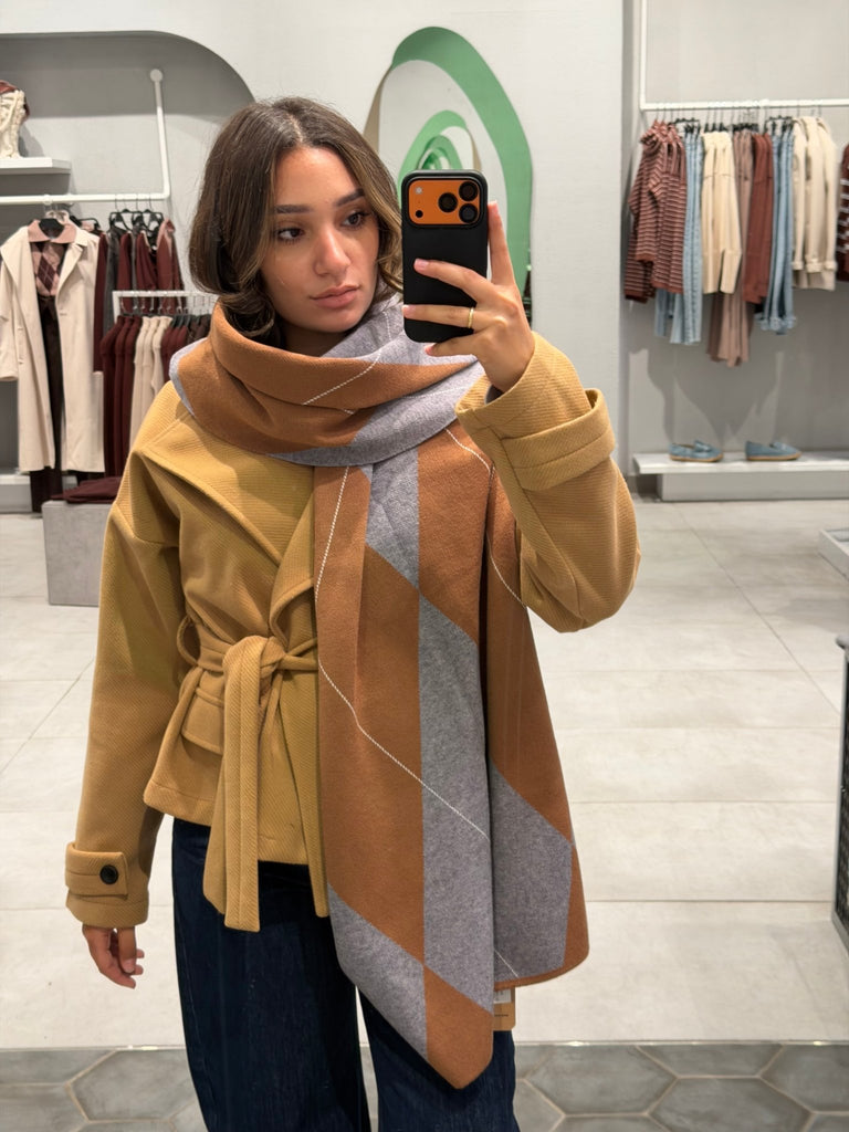 Cafe X Grey Argyle Knit Scarf - Mii