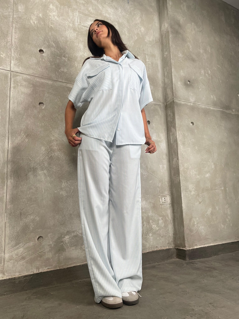 Light Blue Front Pockets Striped Shirt - Mii