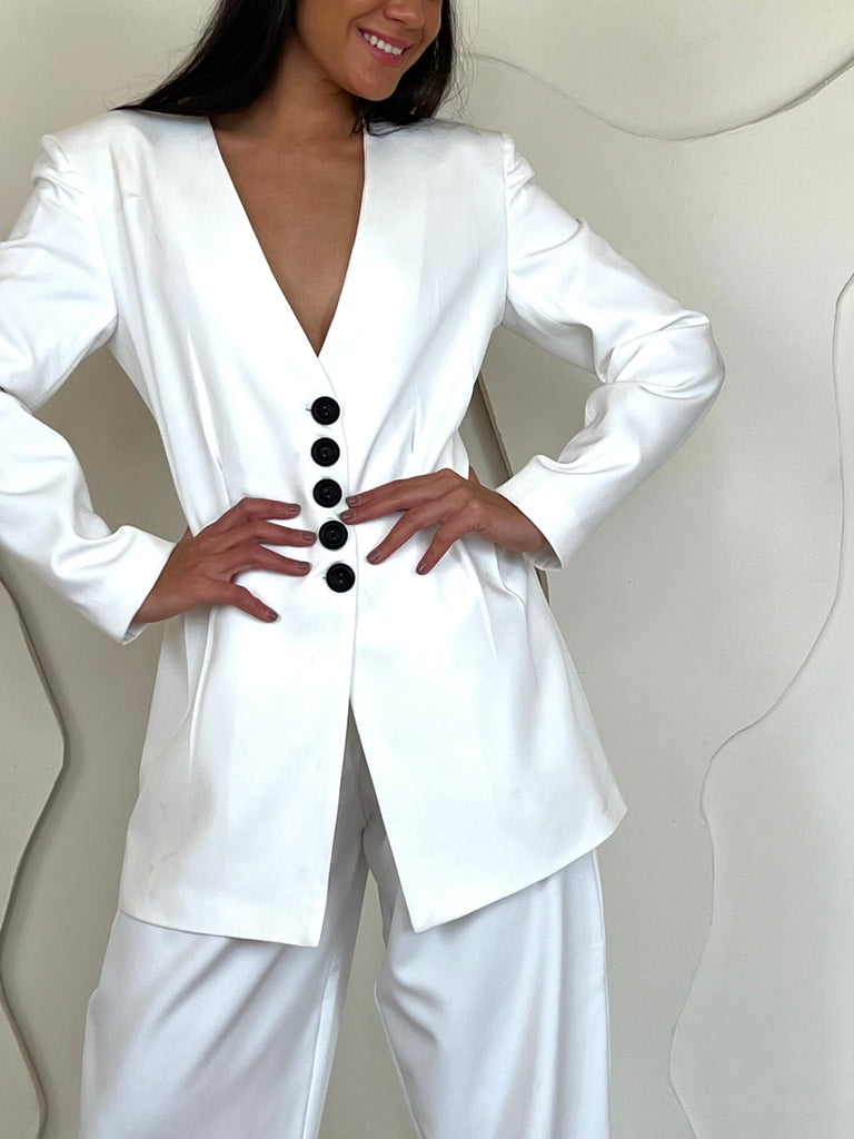 White Snatched Waist Blazer - Mii
