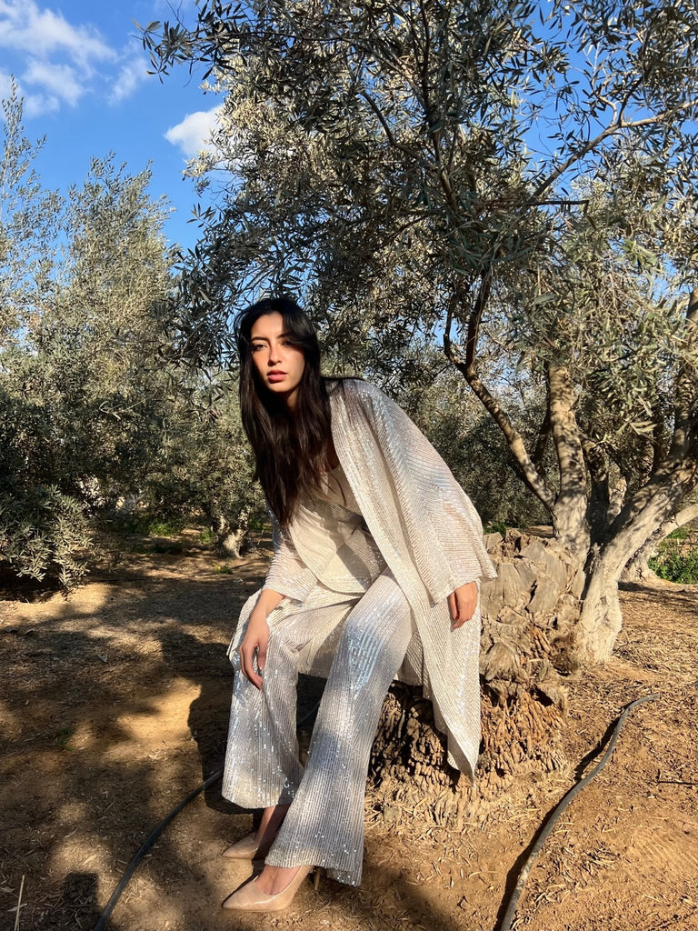 Beige Glowy Cardigan - Mii