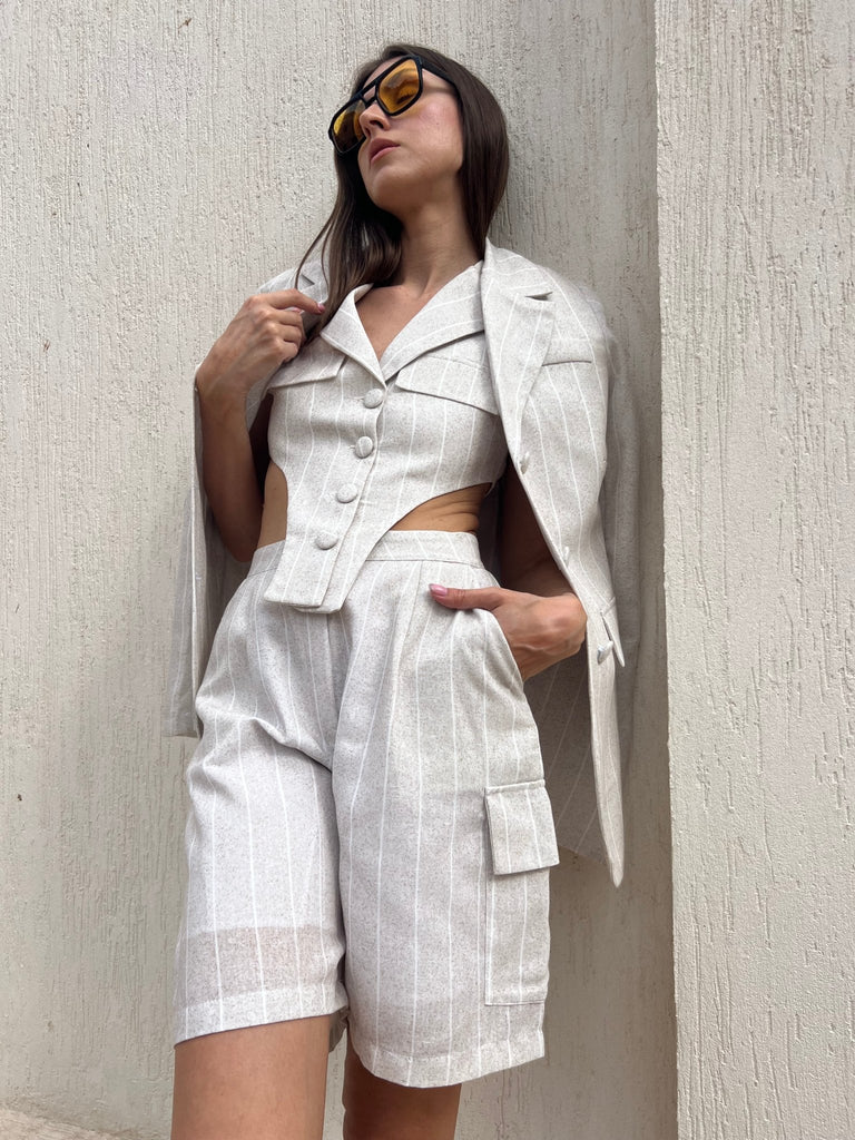 BeigexWhite Striped Shorts - Mii