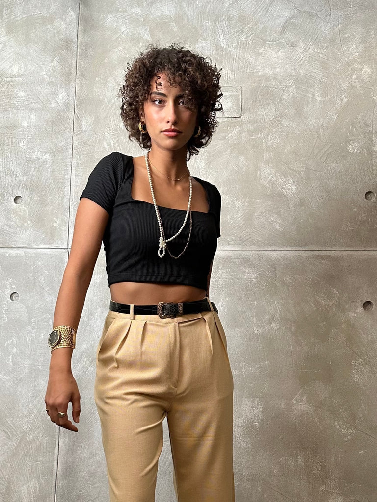 Black Squared Top - Mii