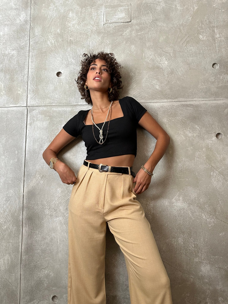 Black Squared Top - Mii