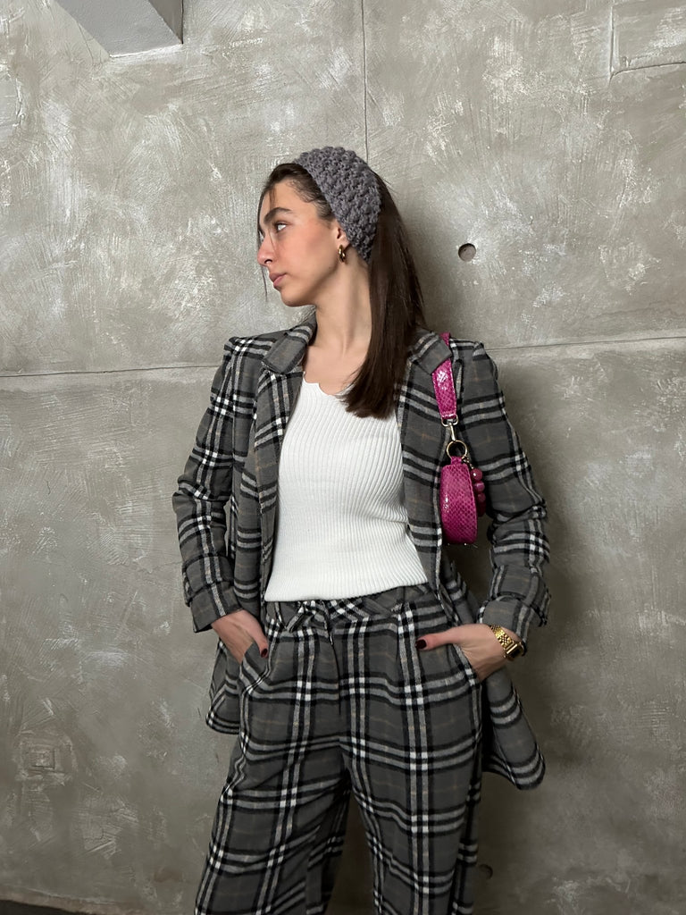 Grey Plaid Oversized Blazer - Mii